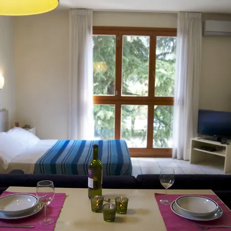 Cernobbio Residence Lägenhetshotell Cernobbio
