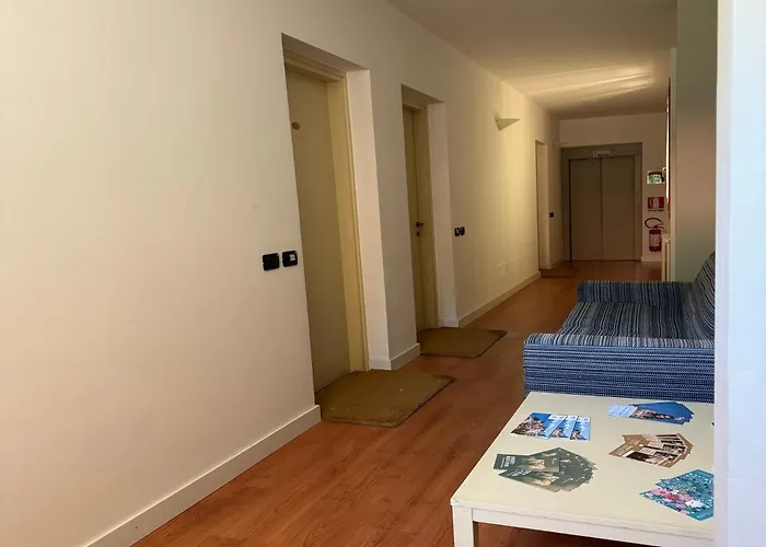Cernobbio Residence Апарт-отель Черноббио