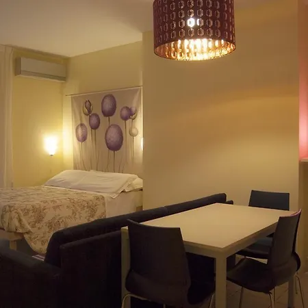 מלון דירות Cernobbio Residence צ'רנוביו