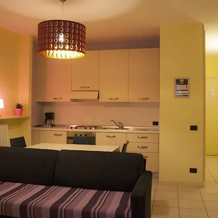 Cernobbio Residence צ'רנוביו